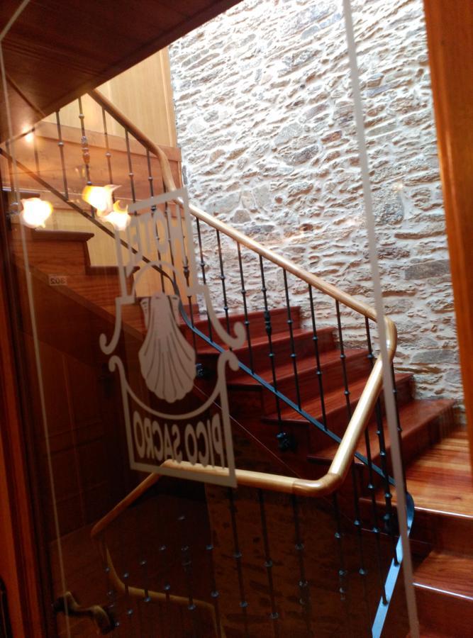 Pico Sacro II Hotel סנטיאגו דה קומפוסטלה מראה חיצוני תמונה